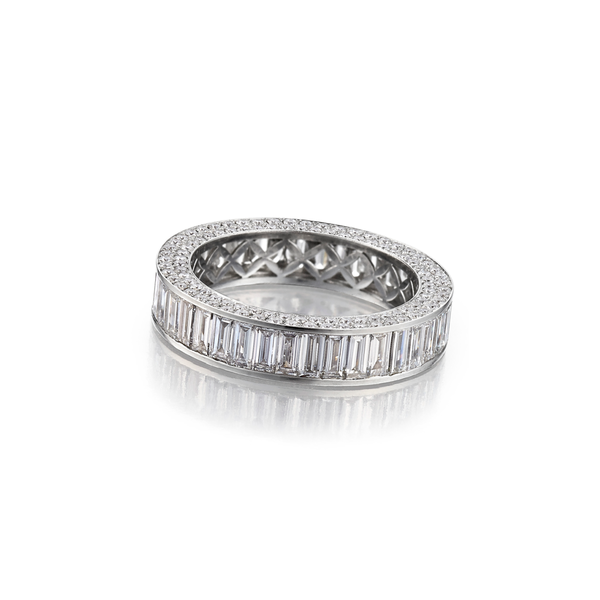 Baguette-Cut Diamond Ring